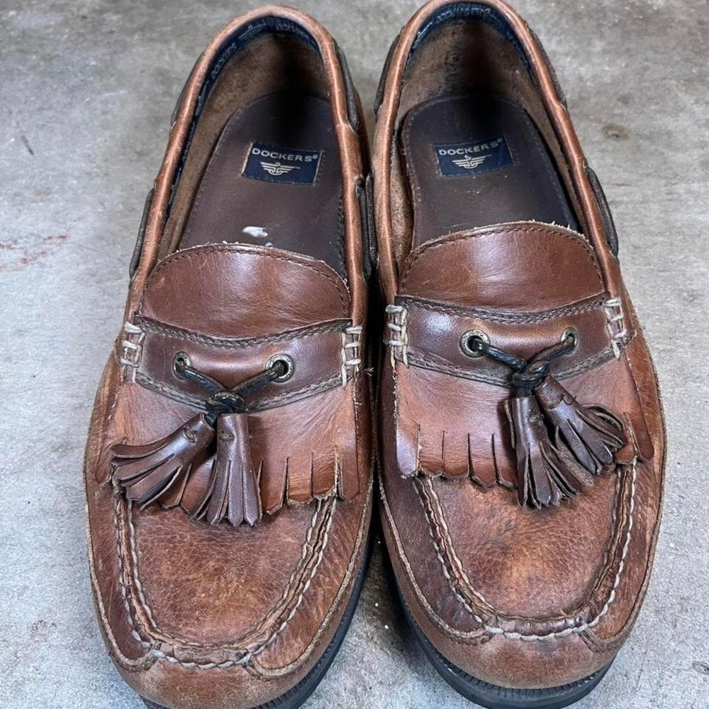 Brown leather Dockers boat shoes with tassels‎ Size men's 10.5